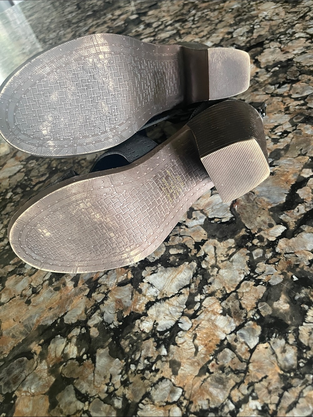 Jellypop Black Cutout Peep-Toe Block Heel Sandals - Picture 6 of 6